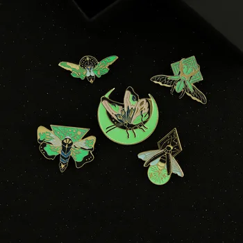 5Styles Svetelný Smalt Pin Motýľ Motýľ Mesiac Vlastné Brošne Taška Klopě Pin Cartoon Zvierat Odznak Šperky, Darček pre Deti, Priateľov