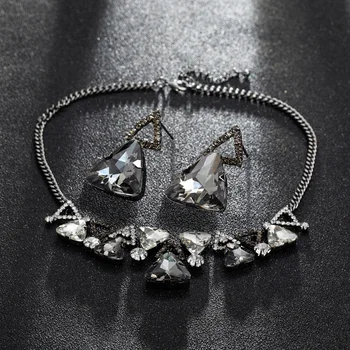 YFJEWE Klasická Čierna+Biela Svadobné Šperky sady pre Ženy, Strieborná Farba Drahokamu Náhrdelníky náušnice Sady Svadobné Šperky N386