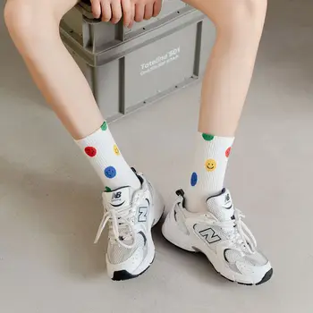 Posádky Ponožky Ženy Smajlík Bavlna Kawaii Harajuku Japonskej Módy Bežné Úsmev Na Tvár Bavlna Skateboard Dizajnér Vytlačené Ponožky Dievčatá